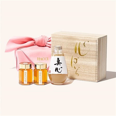 桐箱ドリンクセット（はちみつ飲料白桃、はちみつ2本）(風呂敷：あわべに)